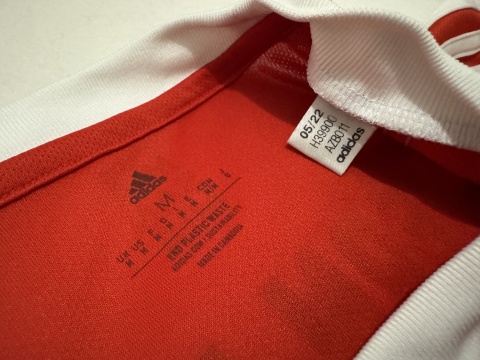 KOSZULKA Bayern Monachium (Niemcy) 2022/23 home #4 de Ligt Adidas M