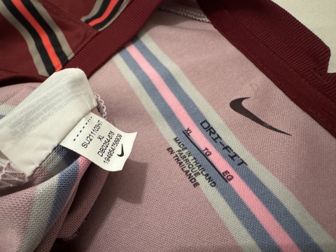 KOSZULKA FC Liverpool (Anglia) 2021/22 pre-match Nike XL