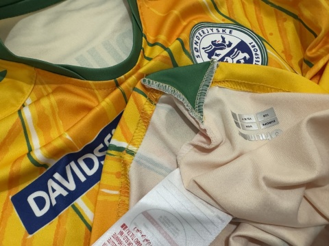 KOSZULKA Sonderjyske (Dania) 2021/23 GK Hummel 128