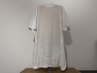 KOSZULKA Real Madryt (Hiszpania) 2024/25 home Adidas L authentic NOWA