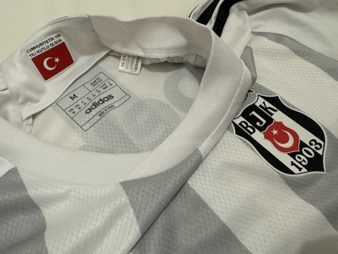 KOSZULKA Besiktas JK (Turcja) 2023/24 home Adidas M