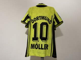 KOSZULKA Borussia Dortmund (Niemcy) 1996/97 home #10 Moller 164