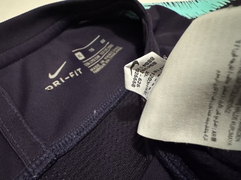 KOSZULKA FC Barcelona (Hiszpania) training Nike 164