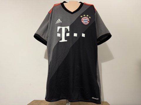 KOSZULKA Bayern Monachium (Niemcy) 2016/17 away Adidas M